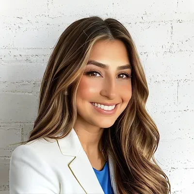 Chiropractor Temecula CA Heidi Johnson-Schmidt Meet The Team